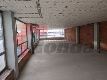 Oficina de lloguer a Paradai