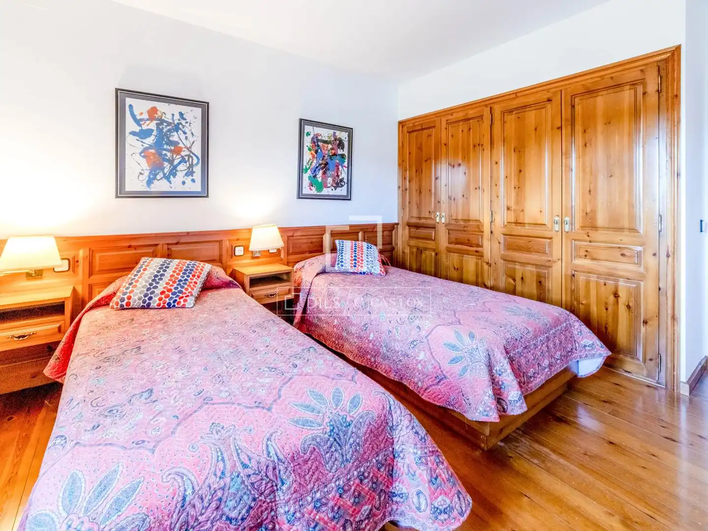 Dormitori de Finca rústica en venda en Castellet i la Gornal amb Jardí privat, Parquet i Terrassa