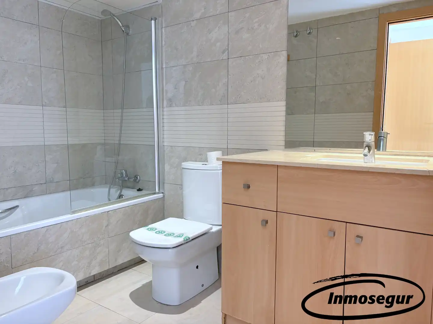 Baño de Ático en venta en Salou con Aire acondicionado, Calefacción y Terraza