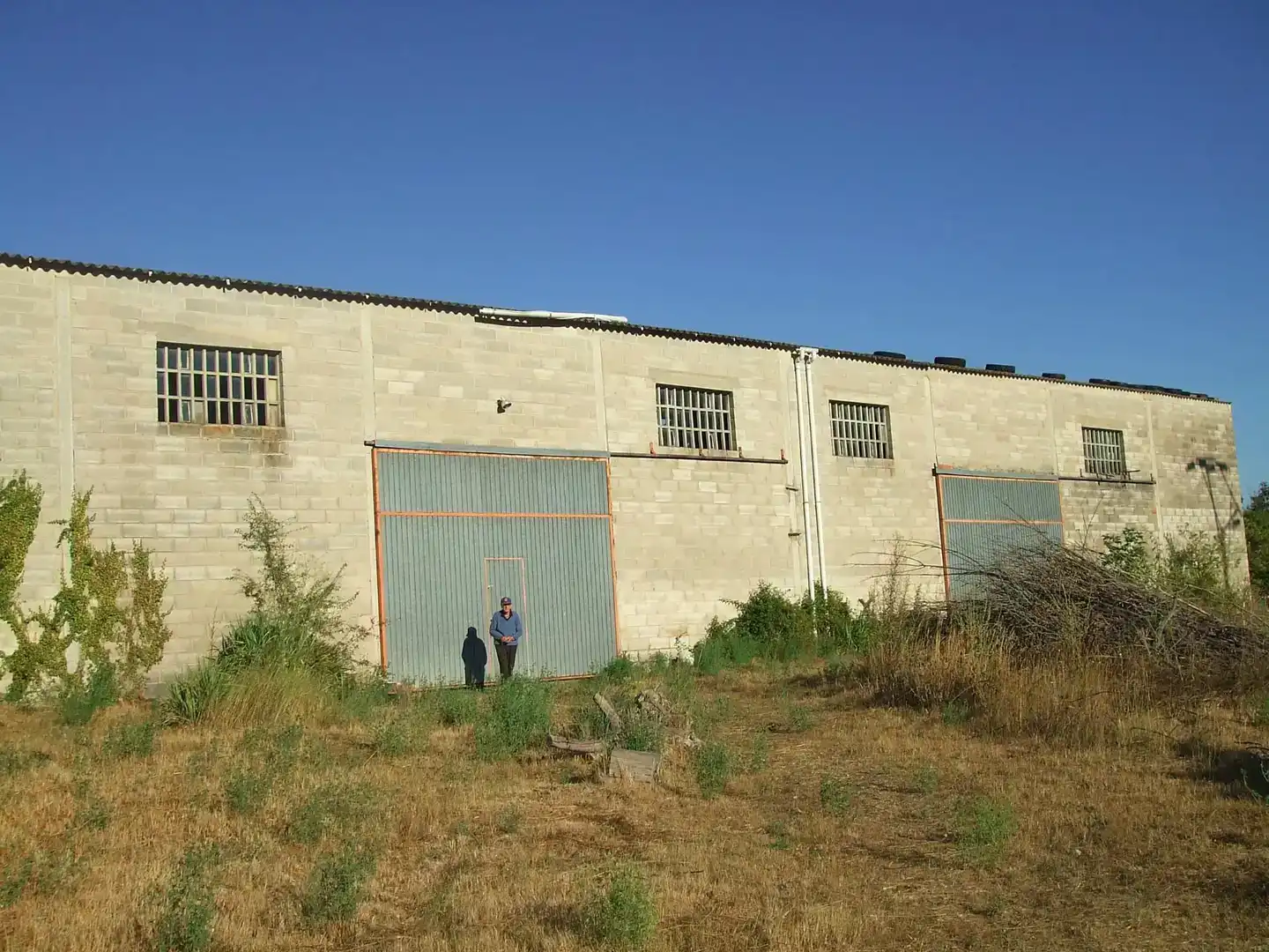 Vista exterior de Finca rústica en venda en Merindad de Cuesta-Urria amb Jardí privat, Traster i Piscina