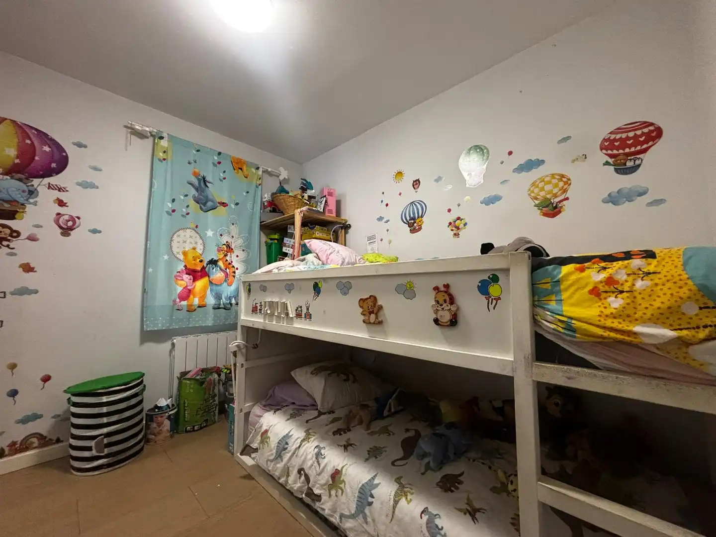 Schlafzimmer von Wohnung zum Verkauf in Badalona mit Klimaanlage, Heizung und Parkett