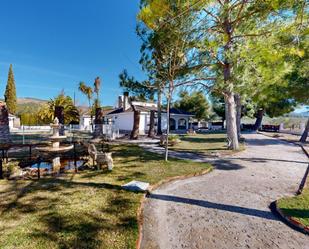 Vista exterior de Casa o xalet en venda en Onil amb Terrassa i Piscina