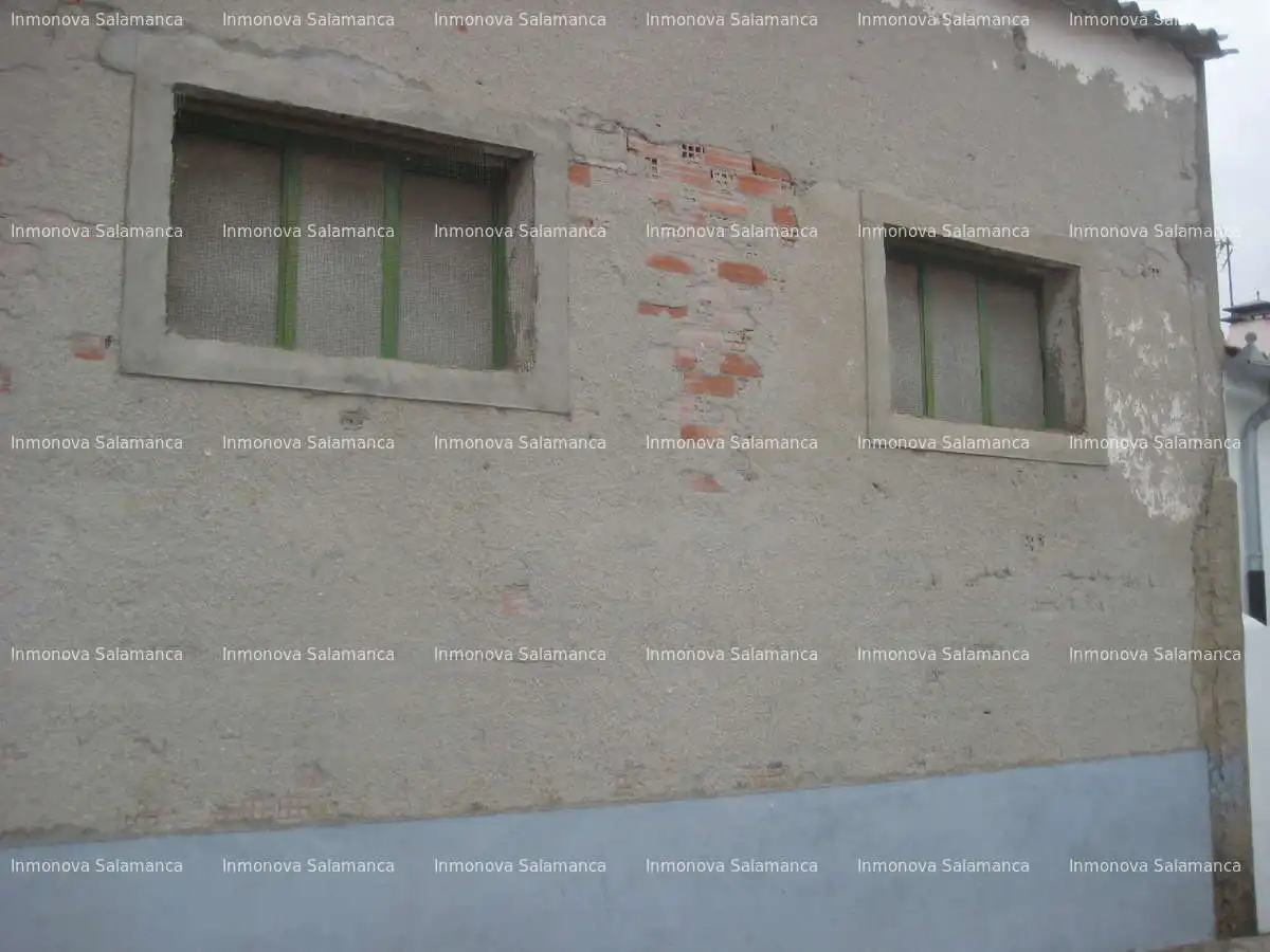 Industrial building to rent in Macotera, imagen 2
