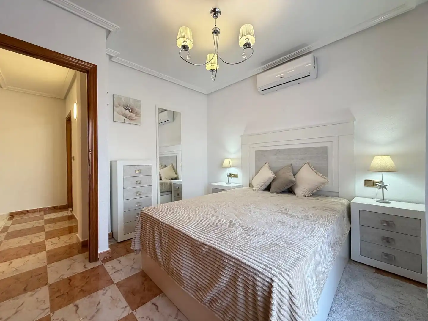 Terraced house with terrace for sale in Calle Galapagos, imagen 52
