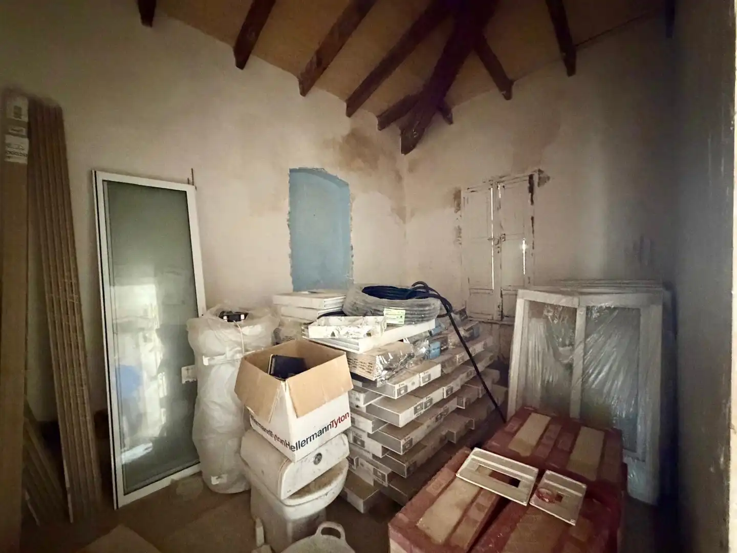 Edificio en venta en Sagunto / Sagunt