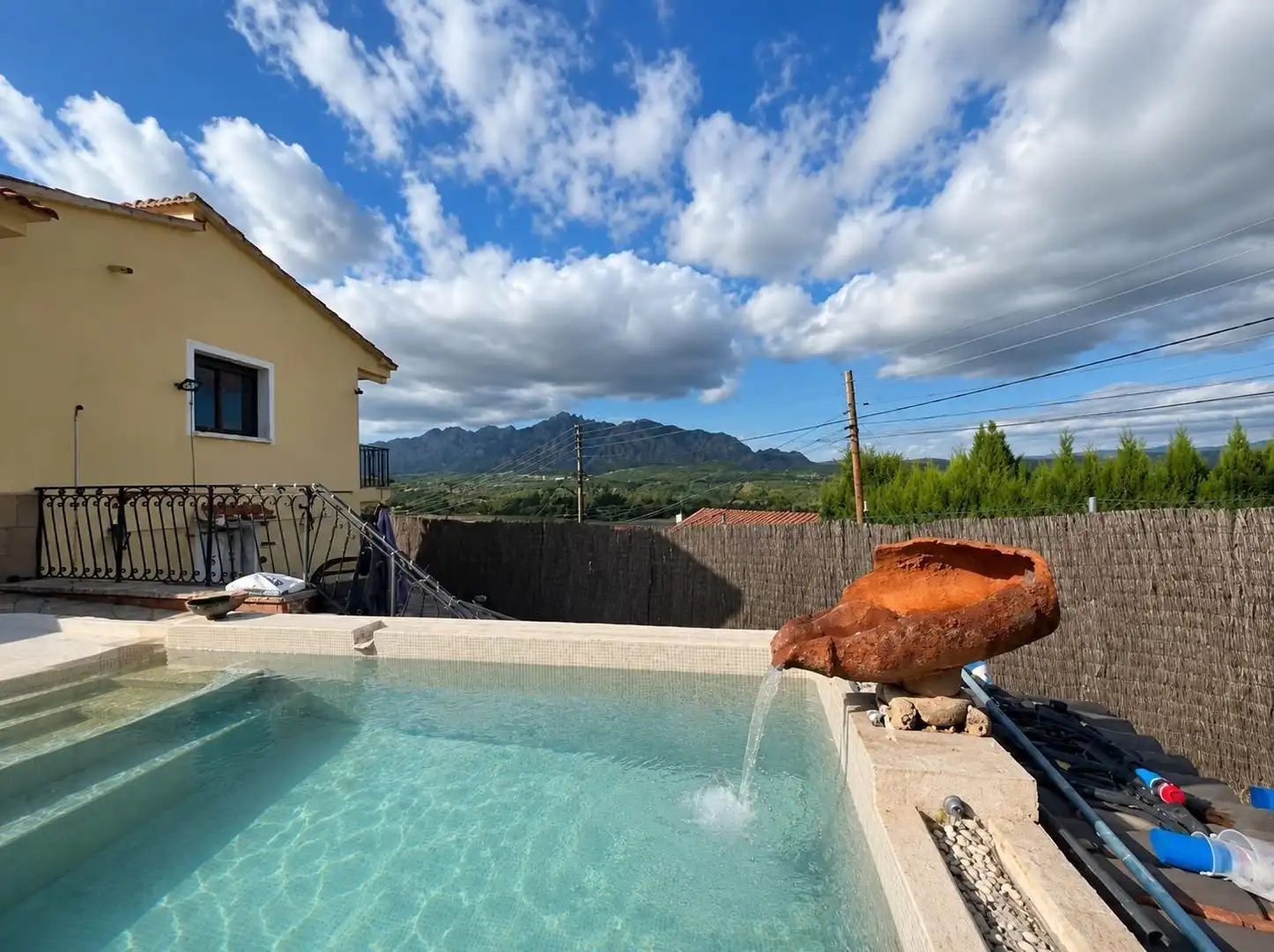 Piscina de Casa o chalet en venta en Esparreguera con Aire acondicionado, Calefacción y Jardín privado