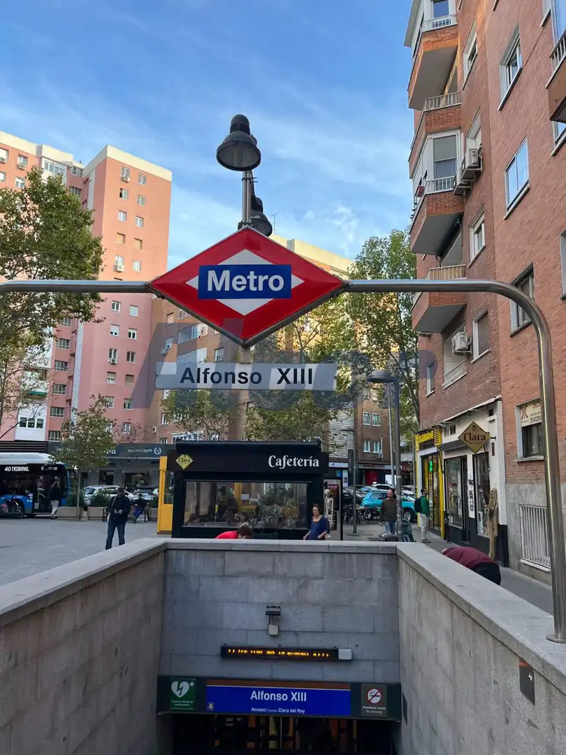 Garage for sale in SATURNINO CALLEJA, Ciudad Jardín