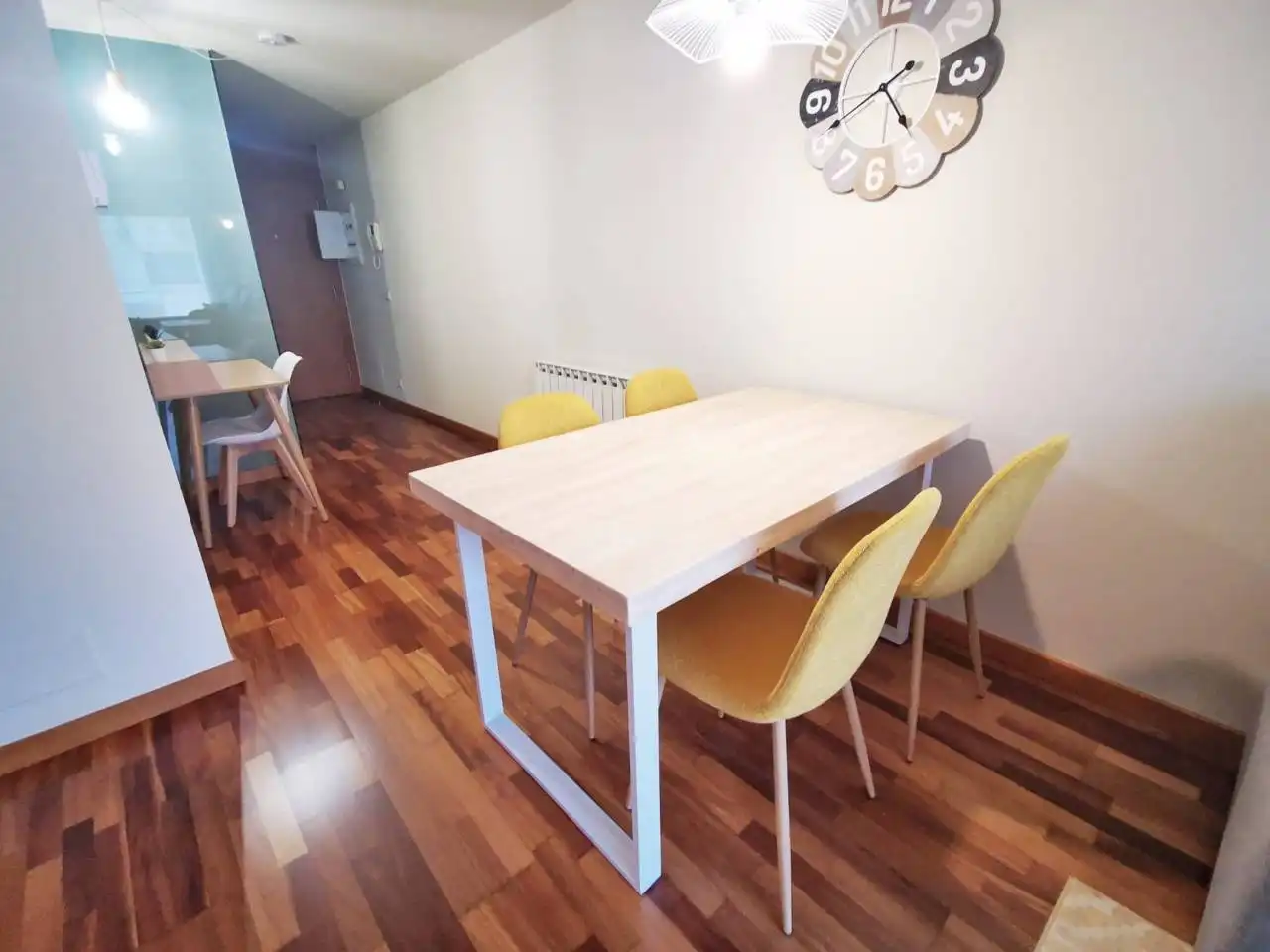 Flat for rent in Calle rosalia de castro, Salvaterra de Miño