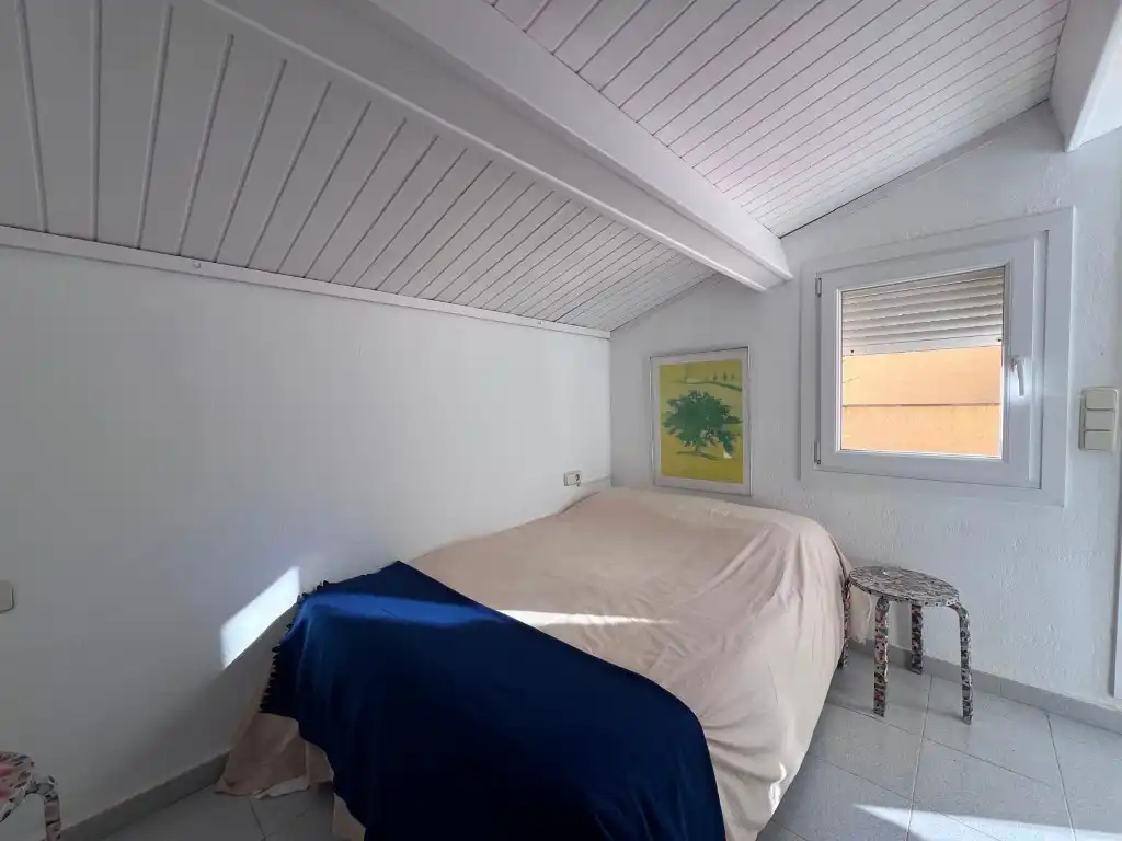 Dormitori de Àtic de lloguer en Calvià amb Aire condicionat, Jardí privat i Terrassa