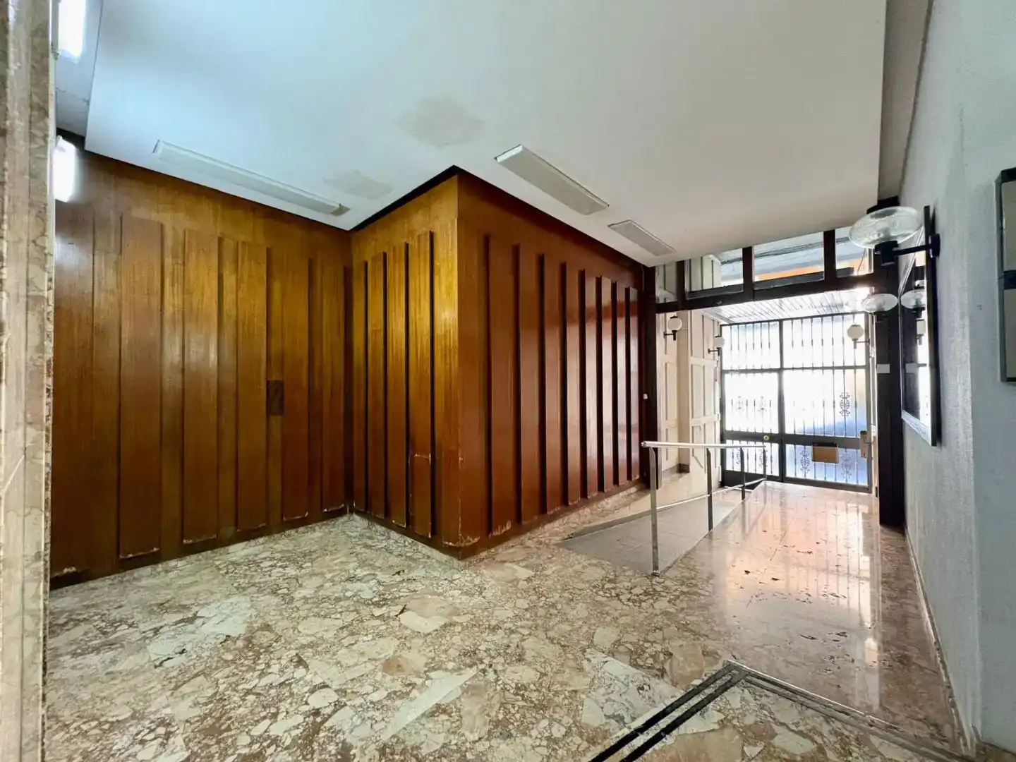 Piso en venta en  Huelva Capital con Aire acondicionado y Balcón