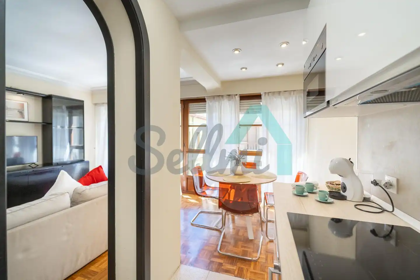 Dúplex en venta en Ramón Menéndez Pidal, Parres