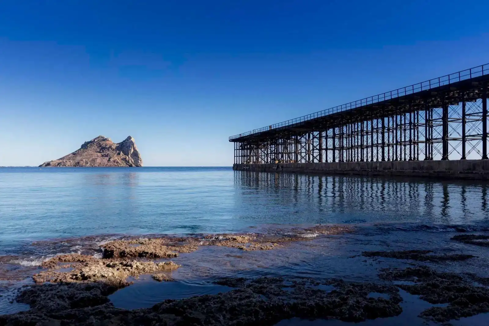 Vista exterior de Piso en venta en Águilas