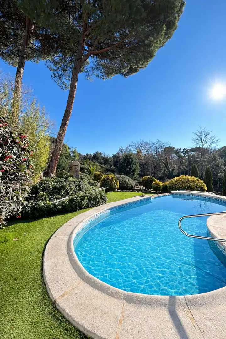 Piscina de Casa o chalet en venta en Santa Coloma de Farners con Calefacción, Jardín privado y Terraza