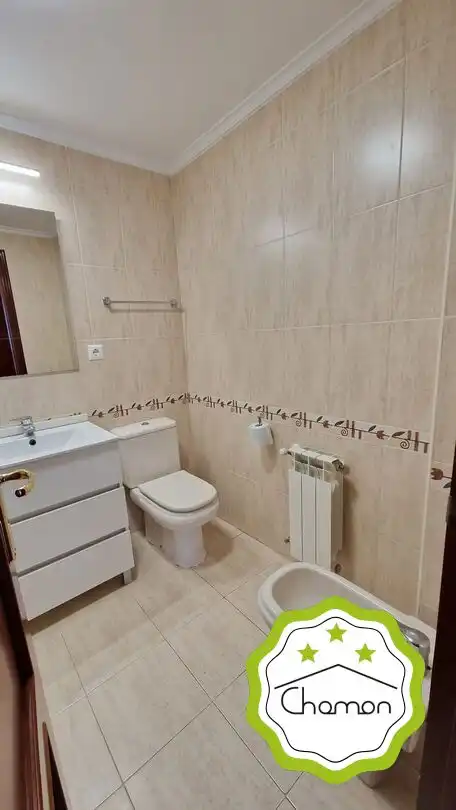 Badezimmer von Wohnung zur Miete in Santoña mit Heizung