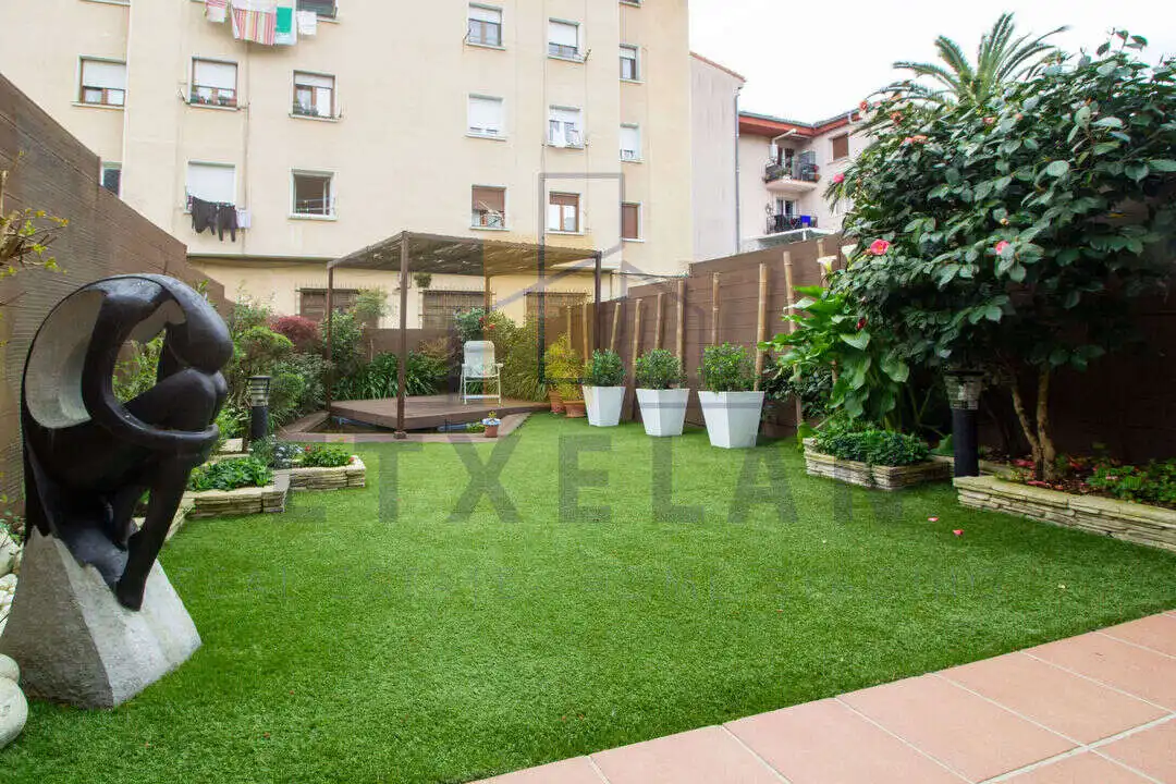Terrassa de Casa o xalet en venda en Igorre amb Calefacció, Jardí privat i Traster
