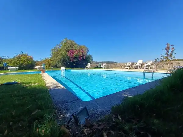 Casa con piscina en venta en Lugar Caneiro