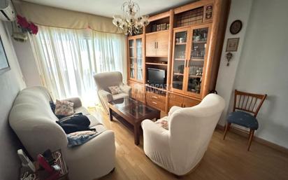 Living room of Flat for sale in Alcorcón  with Furnished