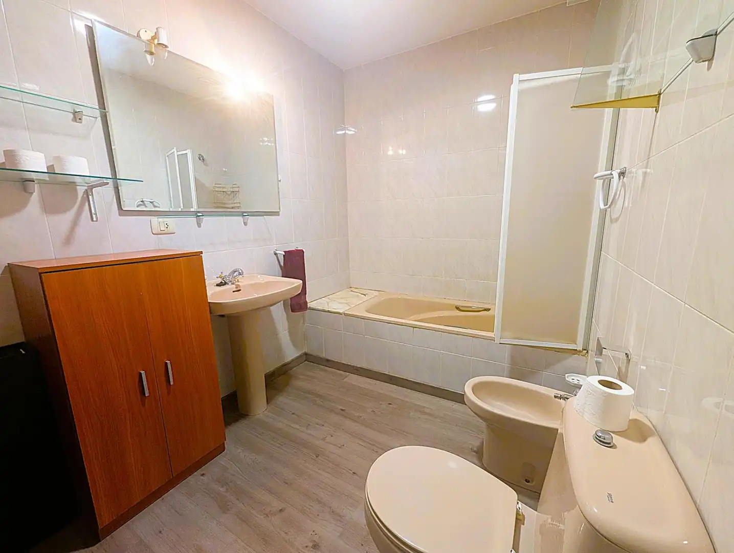 Bathroom of Houses for sale in Rubiá  with Heating, Private garden and Storage room