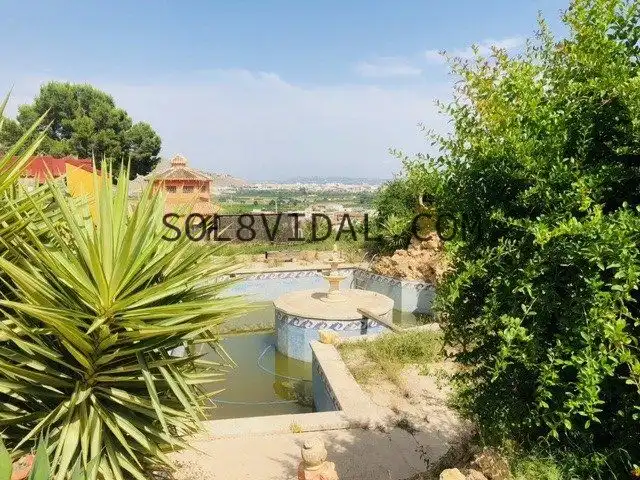 Casa o xalet en venda en Orihuela amb Aire condicionat, Jardí privat i Terrassa