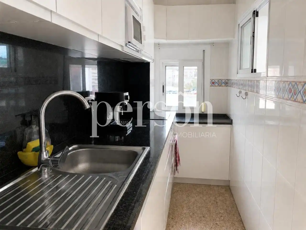 Kitchen of Flat for rent in Cullera  with Air Conditioner, Terrace and Furnished