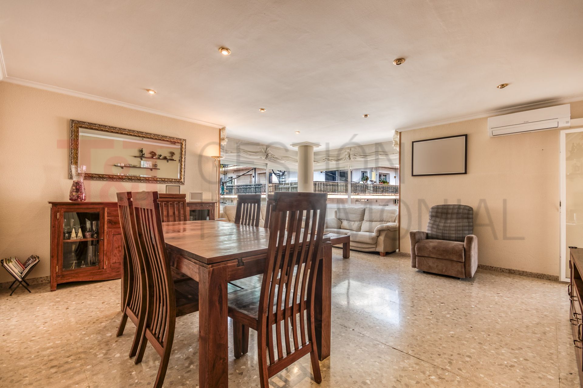 Dining room of Flat for sale in Cardedeu  with Air Conditioner, Heating and Oven