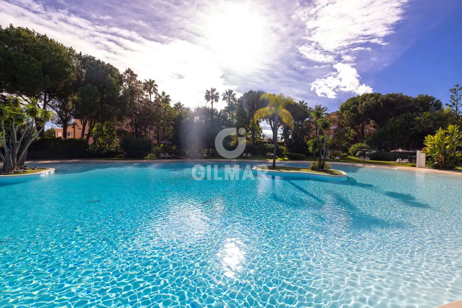 Garten von Maisonette zum Verkauf in Estepona mit Heizung, Abstellraum und Balkon