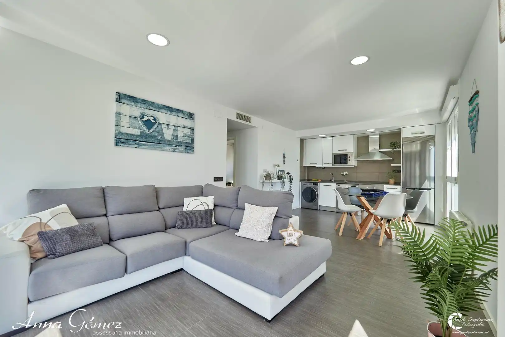 Living room of Flat for sale in Calafell  with Heating and Community pool