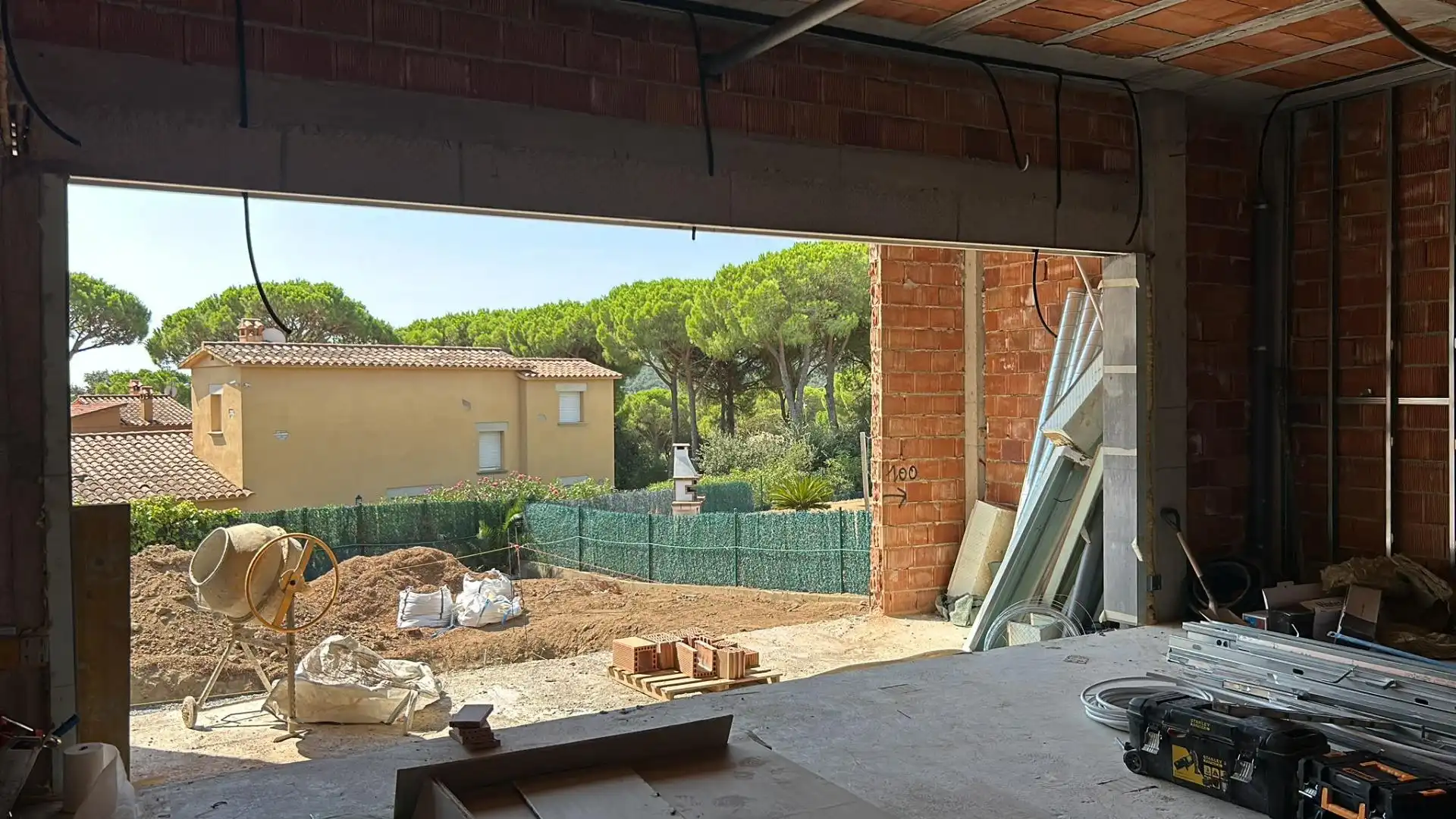 House with pool for sale in Carrer Carrer Mas Pallí 32, imagen 3