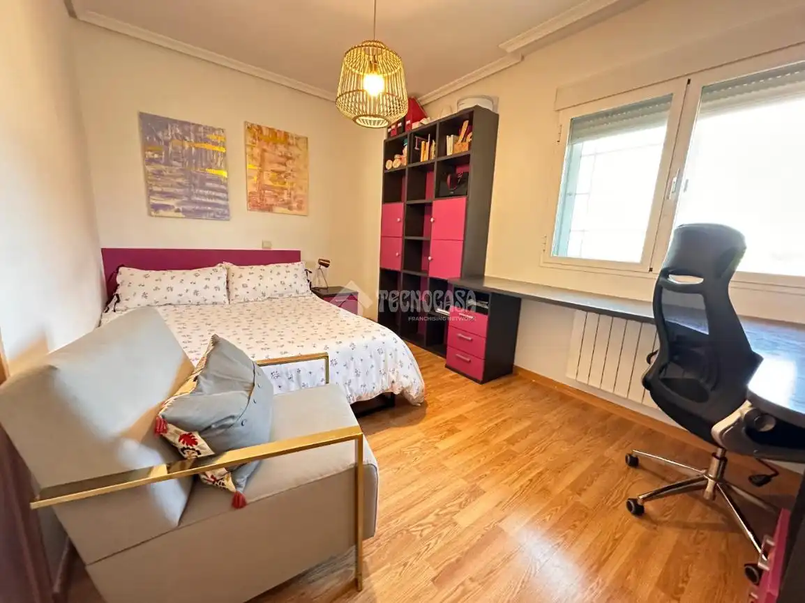 Bedroom of Detached homes for sale in Torres de la Alameda