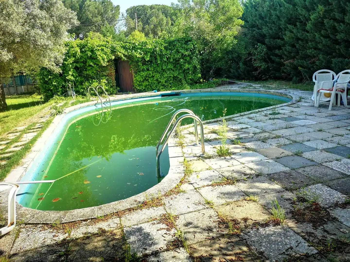 Swimming pool of Country homes for sale in Valladolid  with Swimming Pool