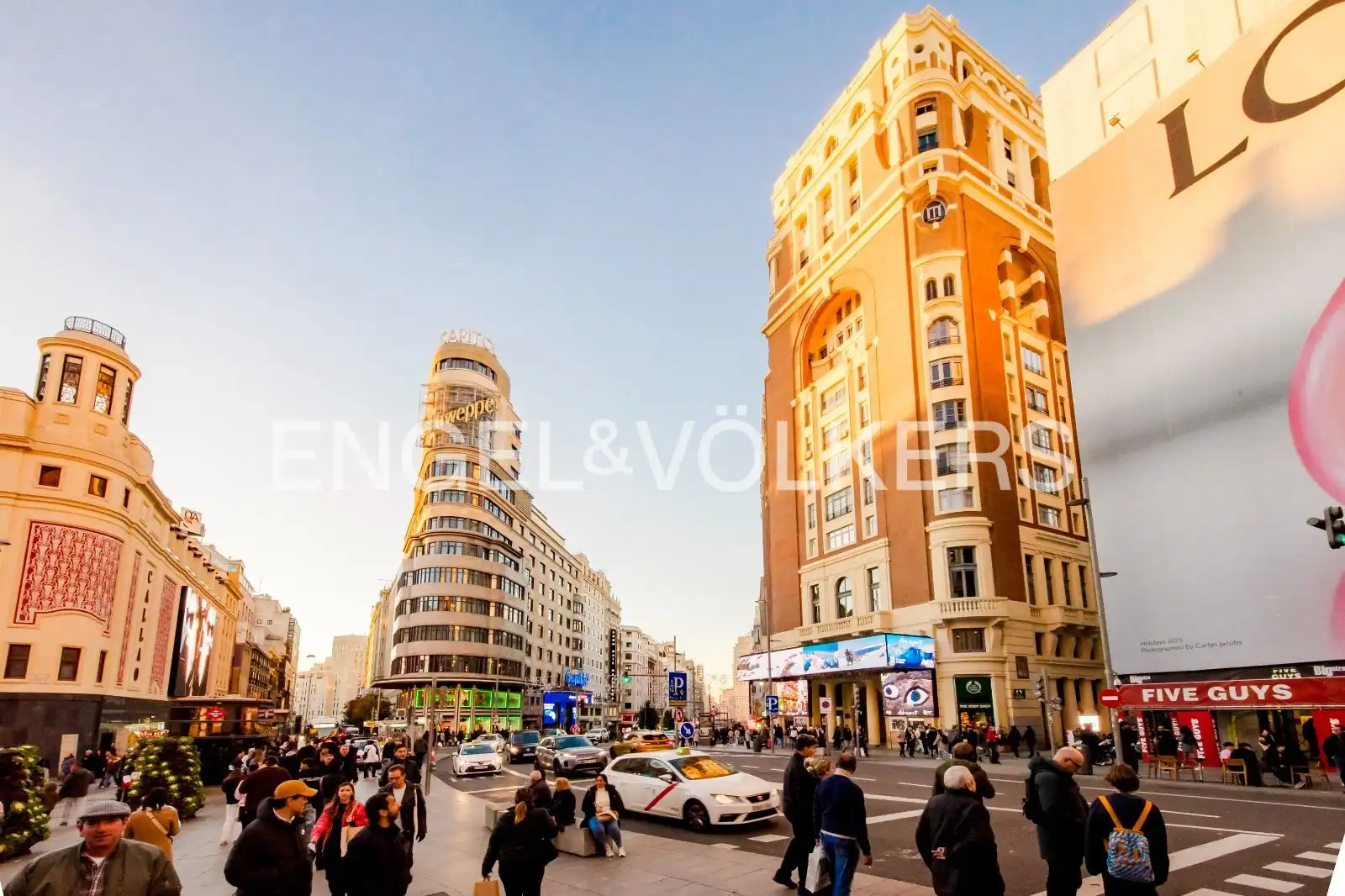 Außenansicht von Dachboden zum Verkauf in Madrid mit Klimaanlage, Heizung und Terrasse