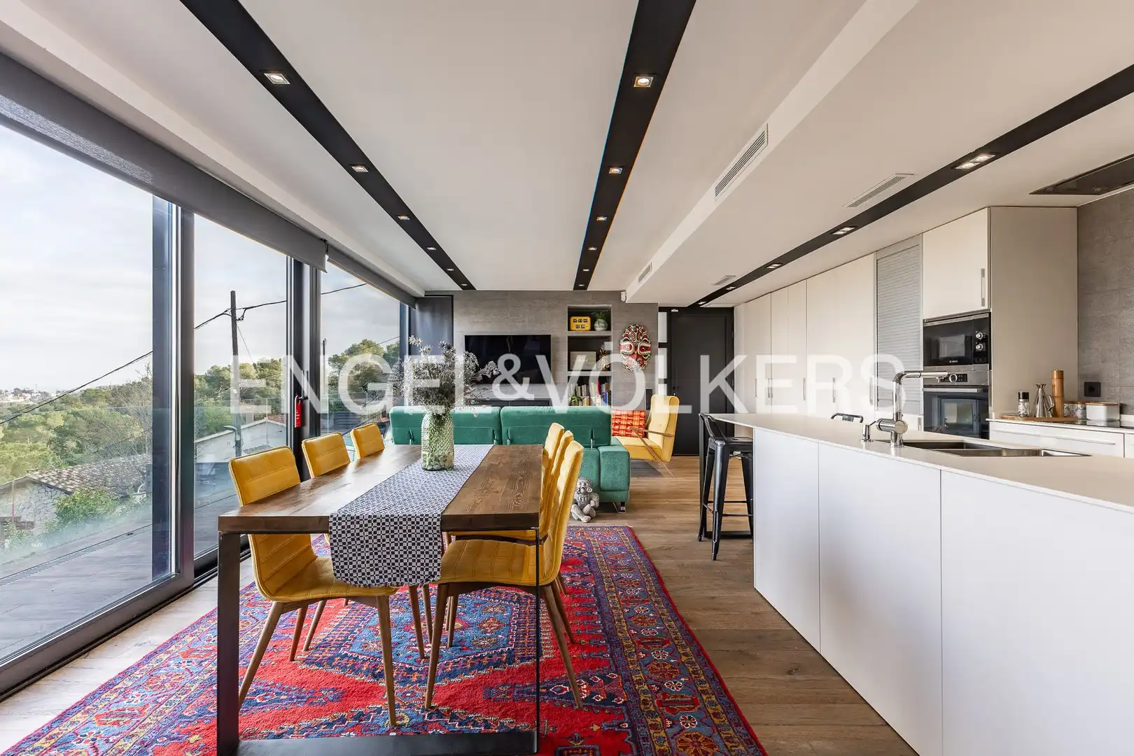 Living room of Houses for sale in Sant Cugat del Vallès  with Air Conditioner, Heating and Private garden