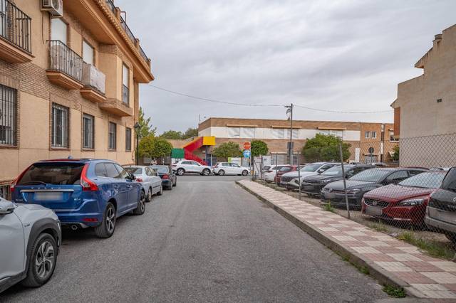 Terreno residencial en Venta en Paseo de Frascuelo en Parque de la Ermita