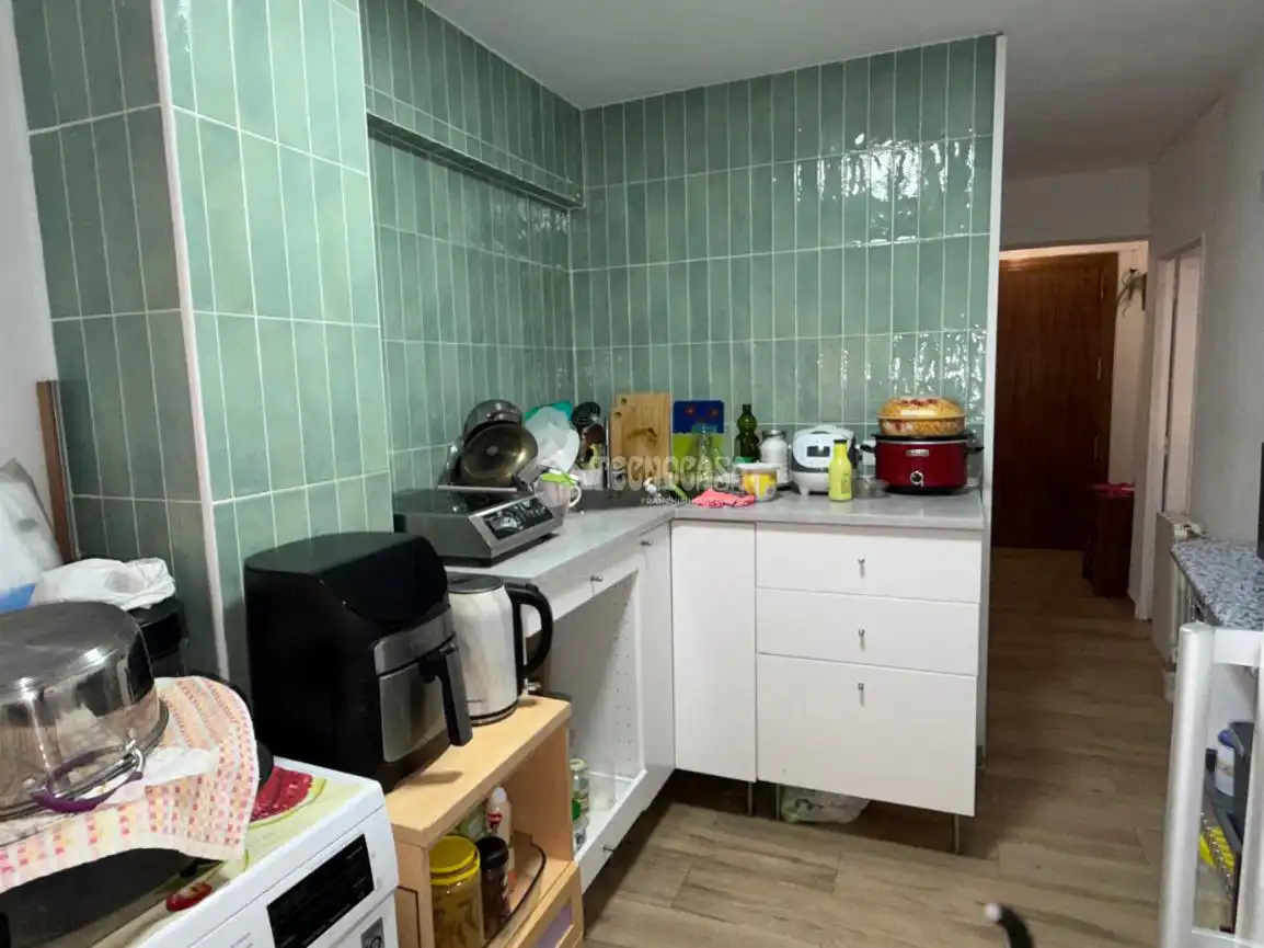 Kitchen of Flat for sale in Madrid  with Heating, Terrace and Storage room