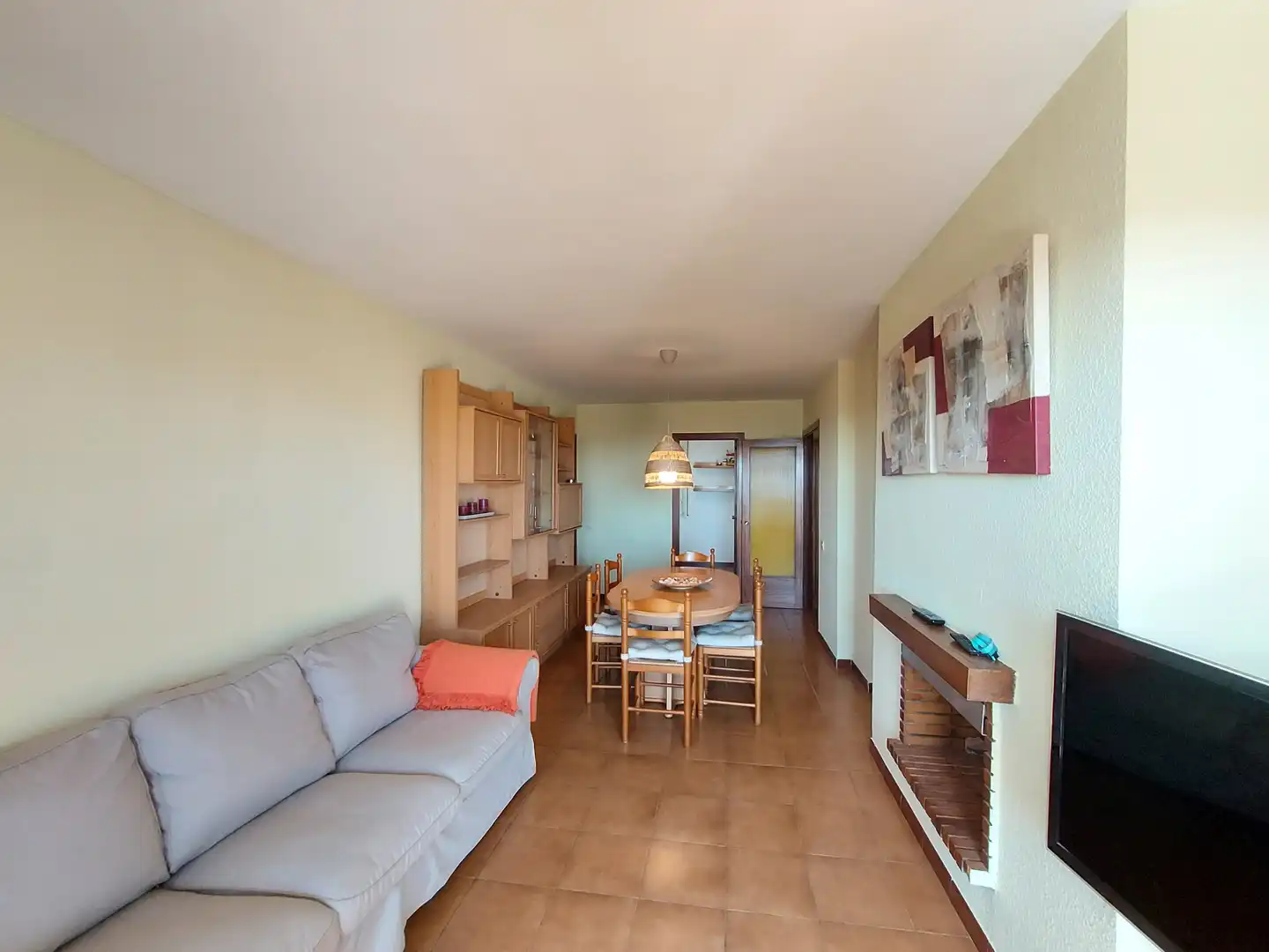 Sala de estar de Apartamento en venta en El Vendrell con Terraza, Amueblado y Horno