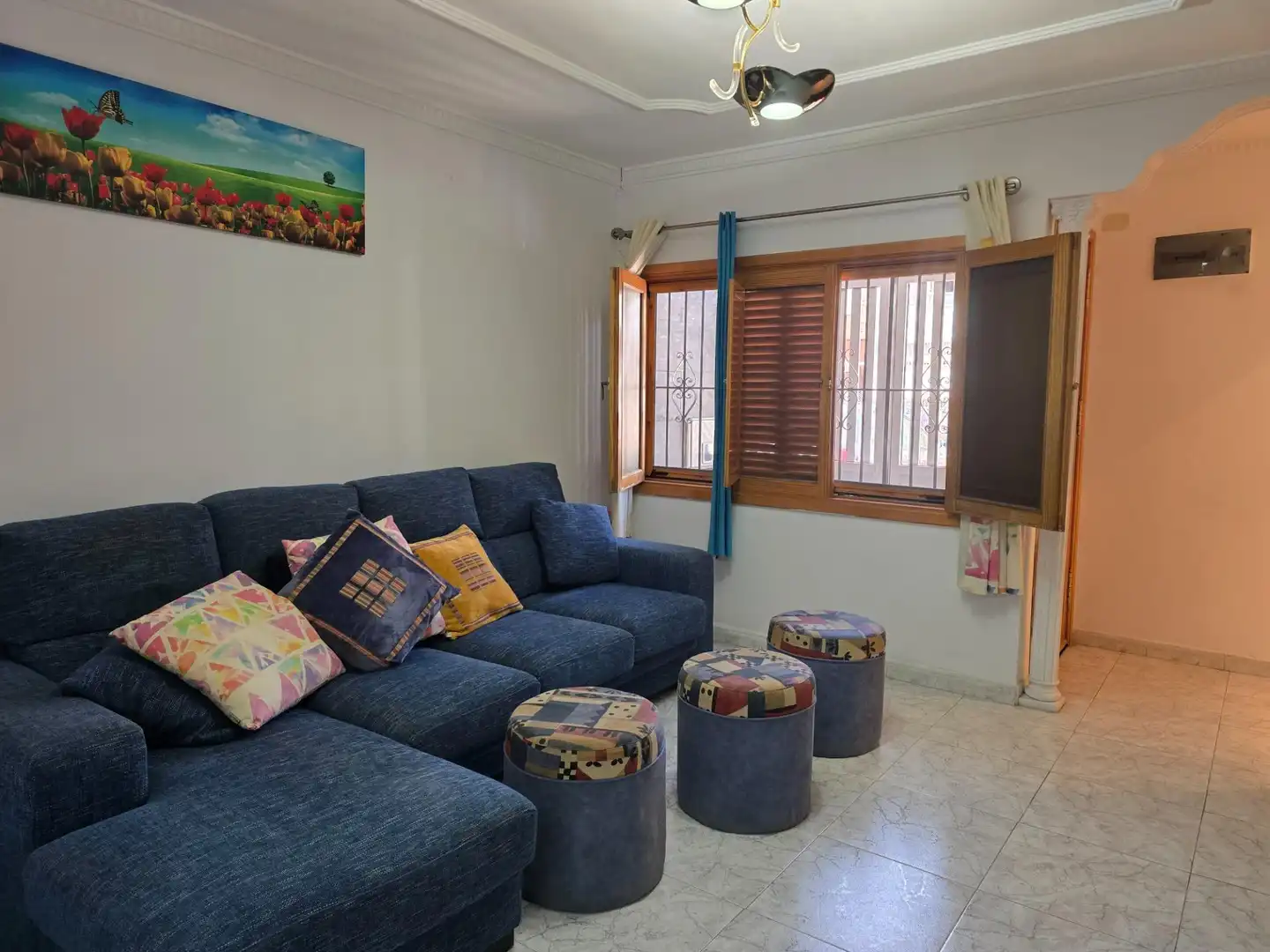 Sala d'estar de Casa o xalet en venda en San Bartolomé de Tirajana amb Terrassa, Traster i Moblat