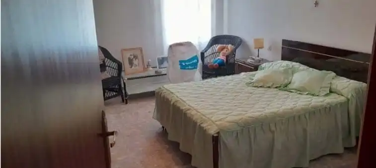 Schlafzimmer von Einfamilien-Reihenhaus zum Verkauf in Muñogrande mit Möbliert und Balkon