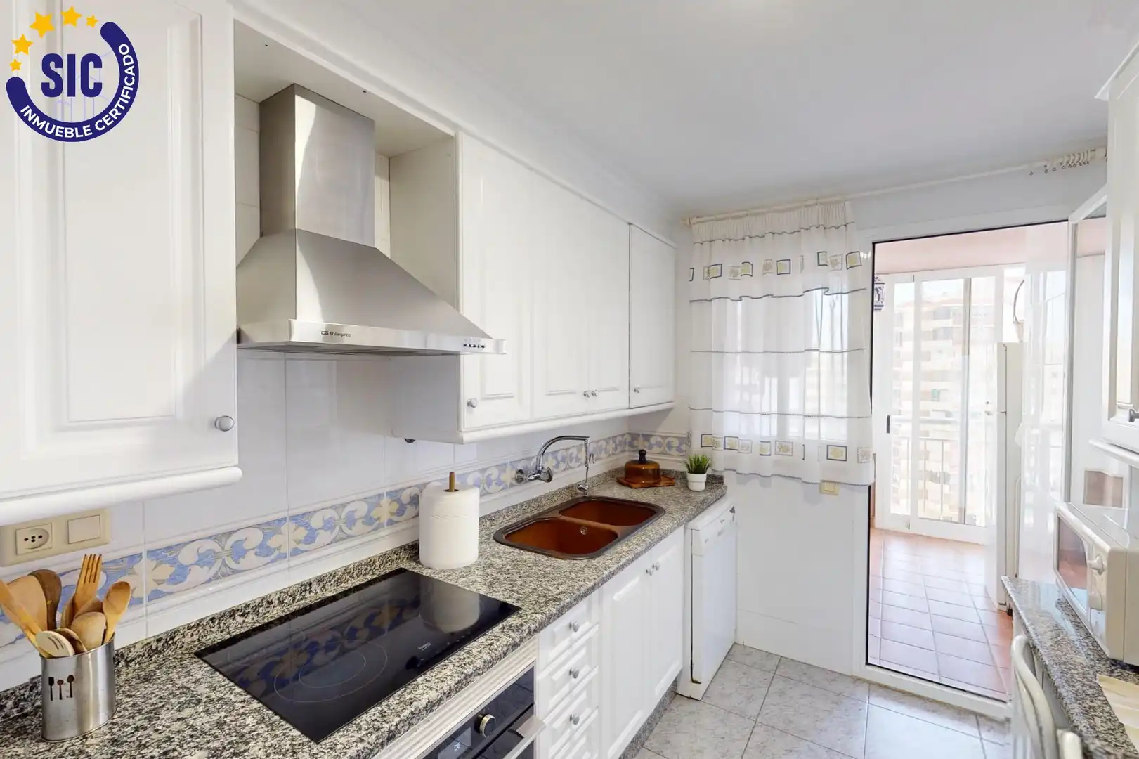 Cocina de Apartamento en venta en Benicasim / Benicàssim con Jardín privado, Terraza y Trastero