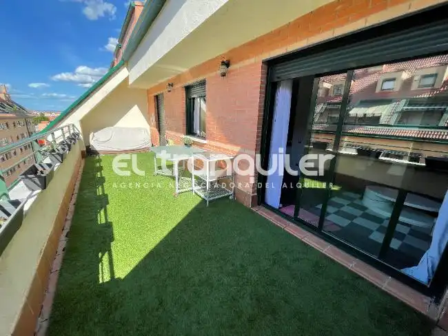 Terraza de Dúplex en venta en Alcalá de Henares con Terraza, Trastero y Amueblado
