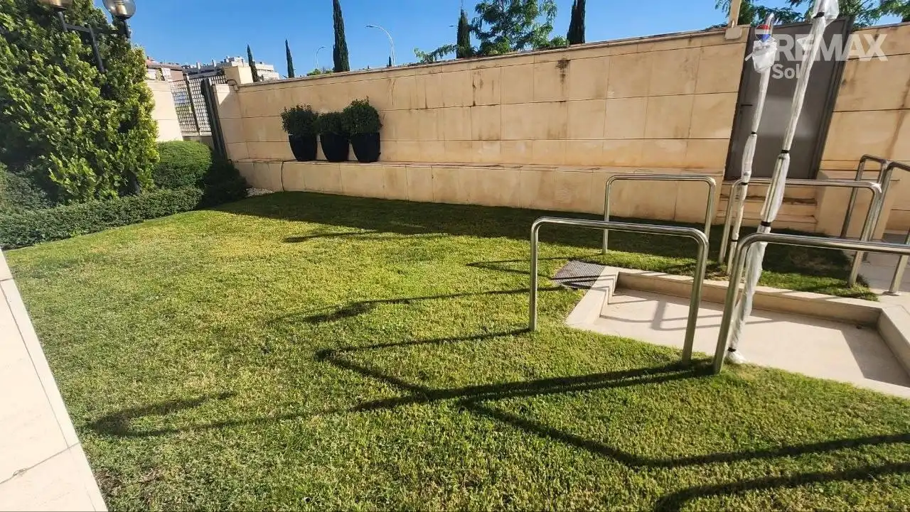Garten von Wohnung zum Verkauf in Madrid mit Privatgarten, Parkett und Gemeinschaftspool