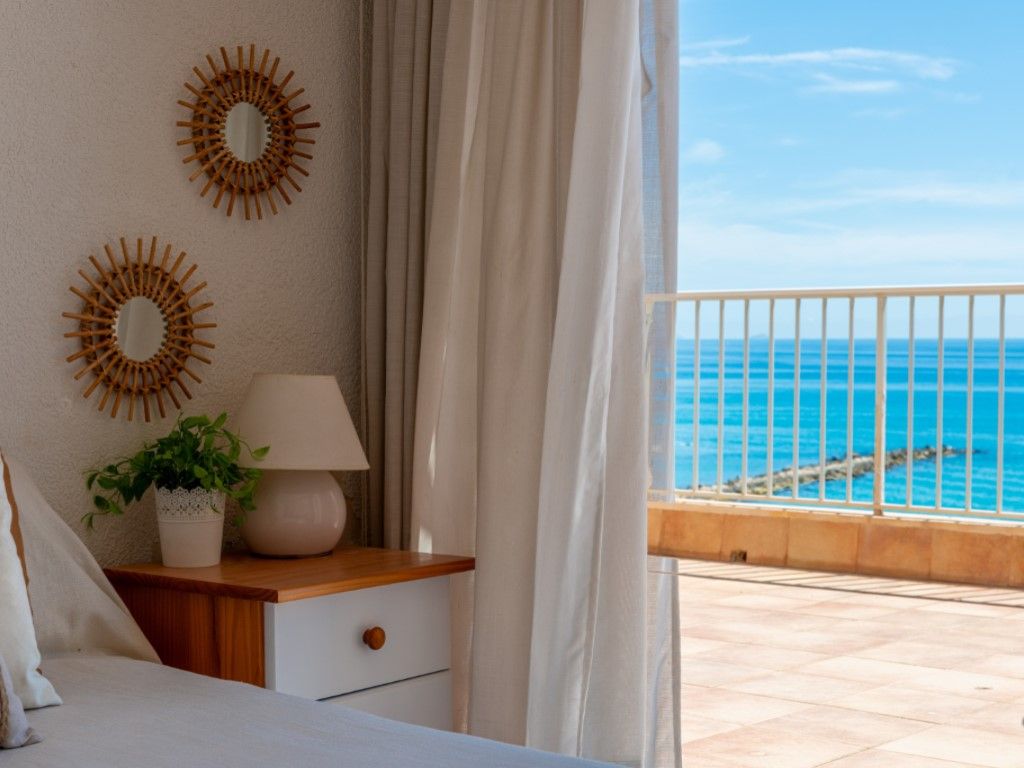 Dormitori de Àtic en venda en El Campello amb Aire condicionat i Terrassa