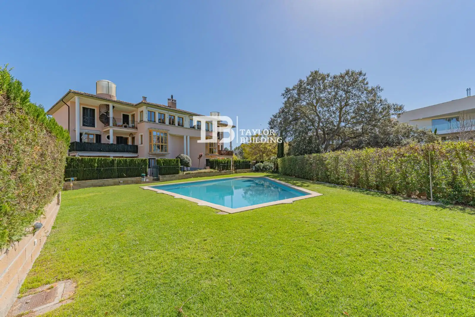 Garten von Wohnung zum Verkauf in  Palma de Mallorca mit Klimaanlage, Heizung und Privatgarten