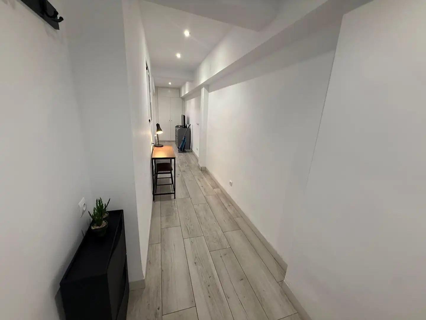 Piso en venta en Almería con Aire acondicionado, Amueblado y Balcón