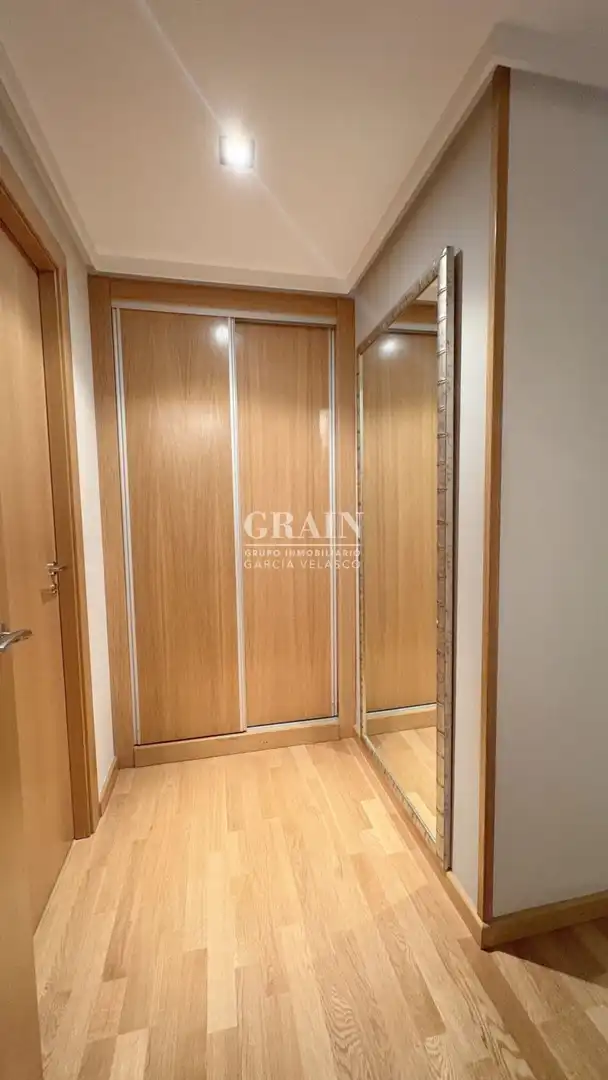 Piso en venta en Albacete con Calefacción, Trastero y Piscina