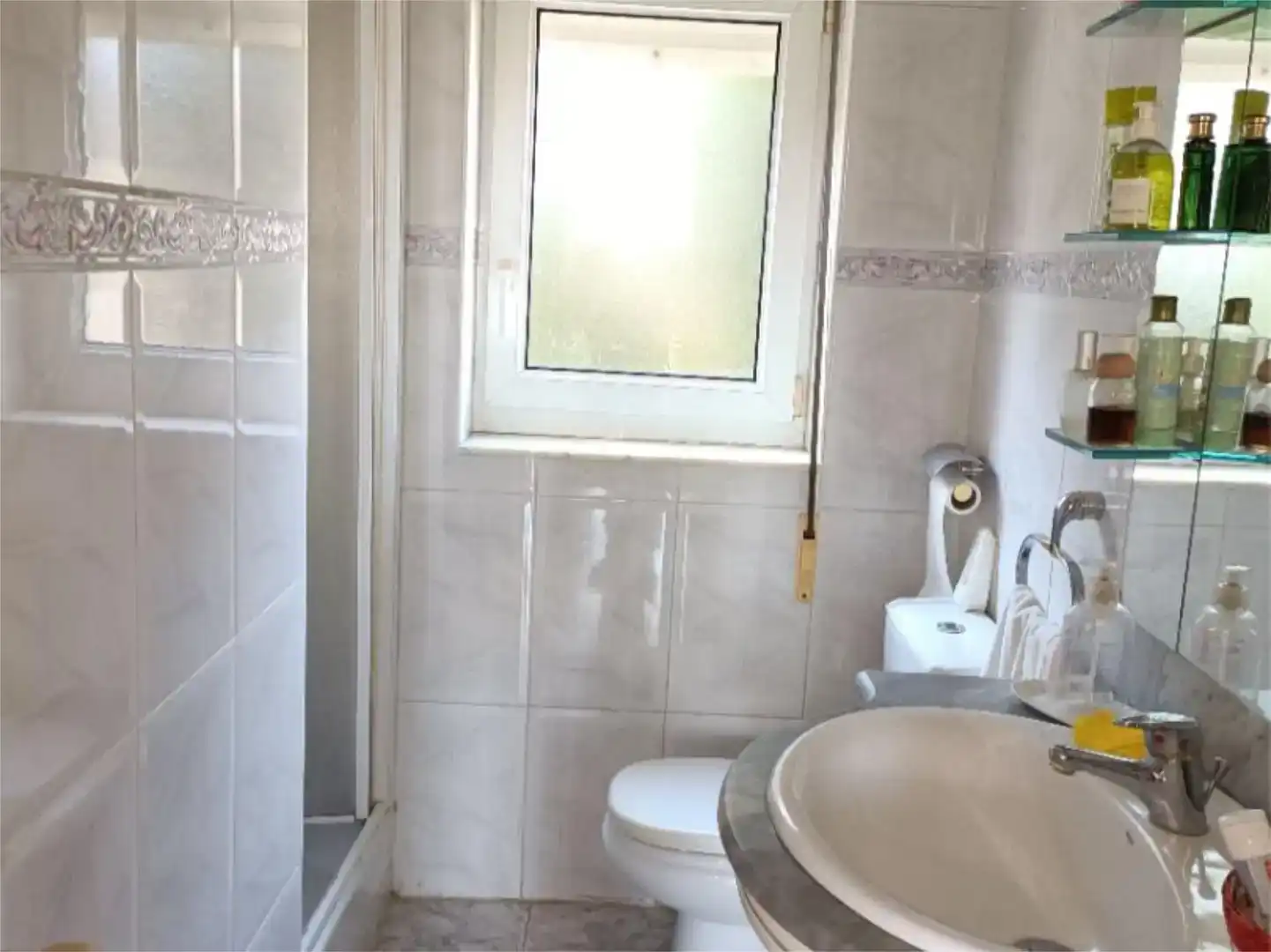 Bany de Pis en venda en Los Corrales de Buelna 