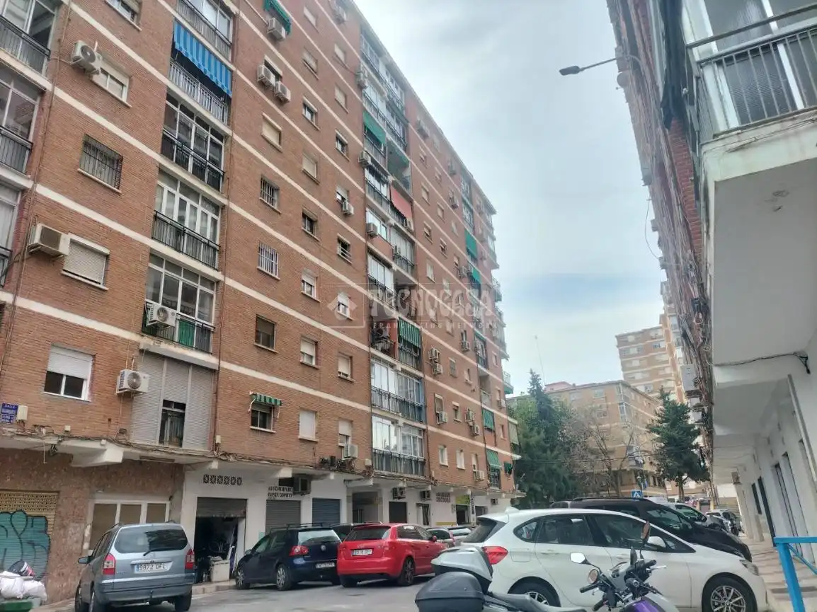 Vista exterior de Pis en venda en Málaga