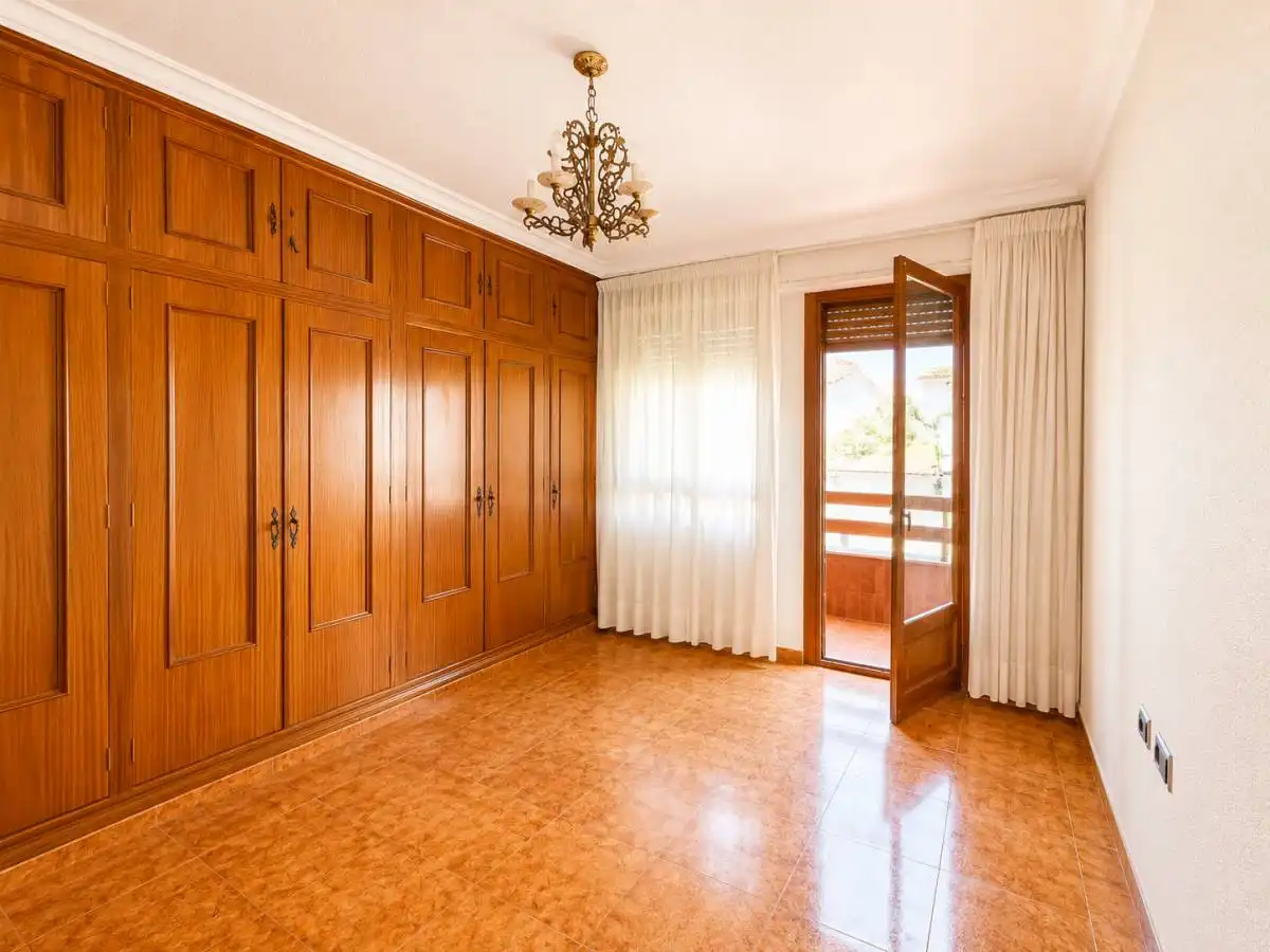 Flat with lift for sale in C. Obispo Herrero, imagen 12