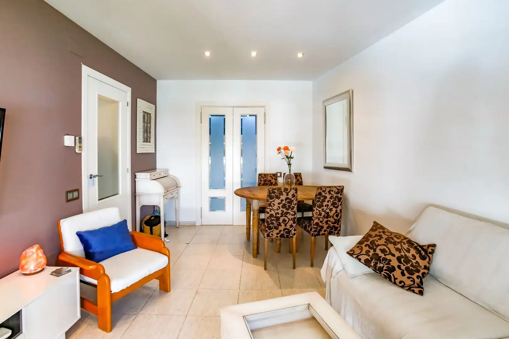 Living room of Flat for sale in Sitges  with Air Conditioner, Heating and Terrace