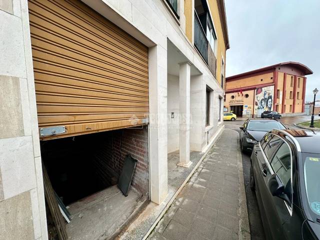 Local comercial en Alquiler en Pioz