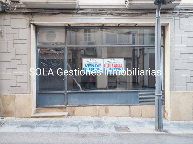 Local comercial en Alquiler en Calle Nueva en Torreperogil